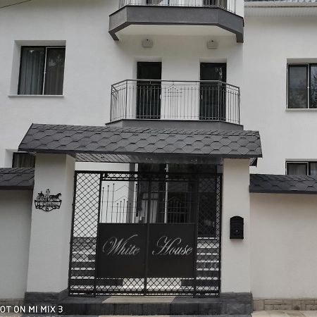 Aparthotel White House Bielce Zewnętrze zdjęcie