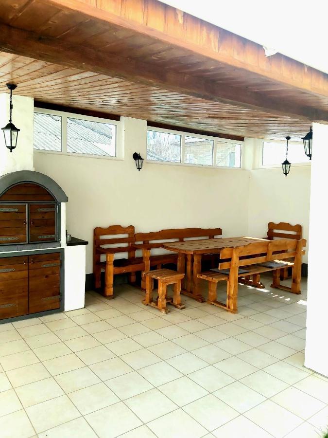 Aparthotel White House Bielce Zewnętrze zdjęcie