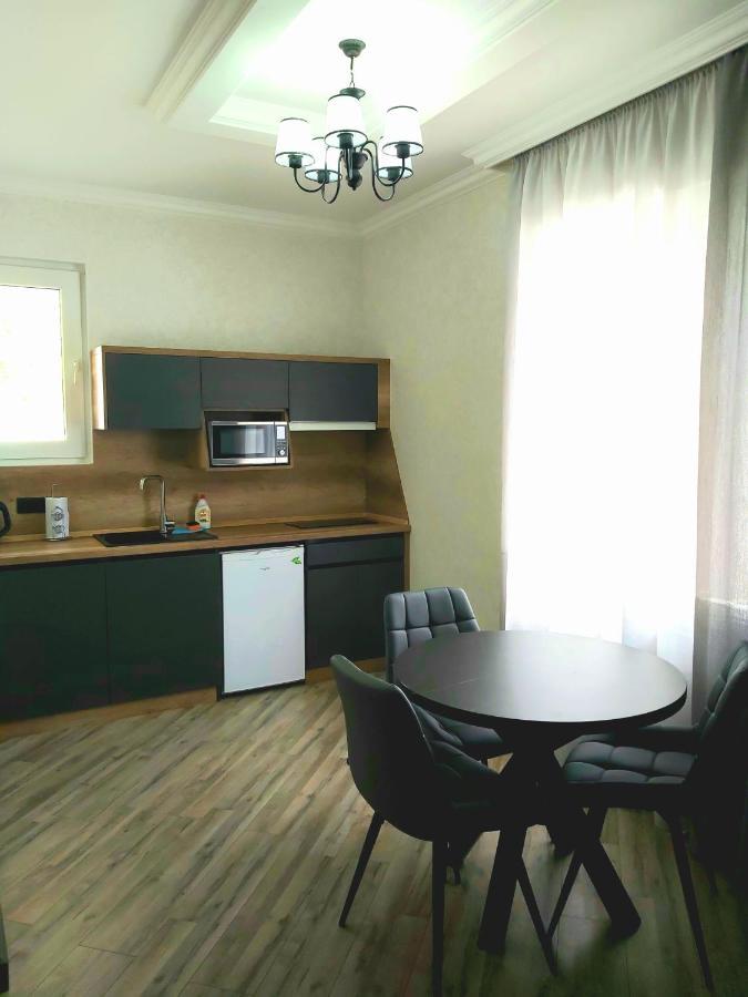 Aparthotel White House Bielce Zewnętrze zdjęcie