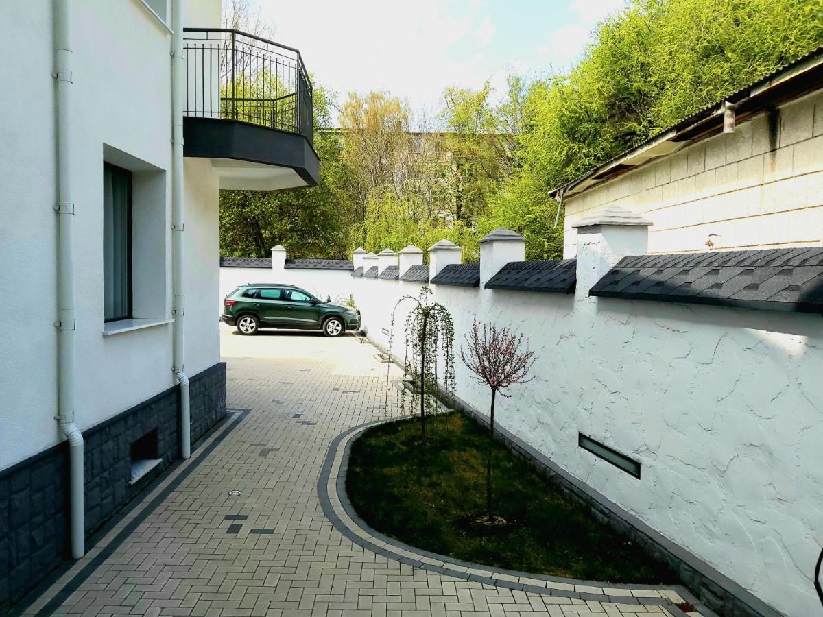 Aparthotel White House Bielce Zewnętrze zdjęcie