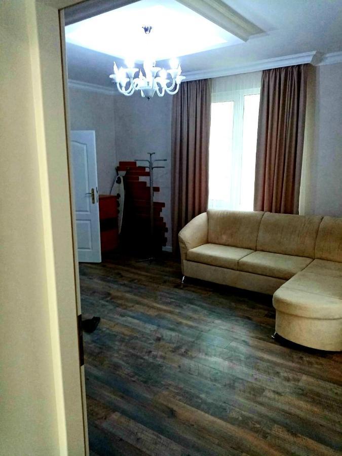 Aparthotel White House Bielce Zewnętrze zdjęcie