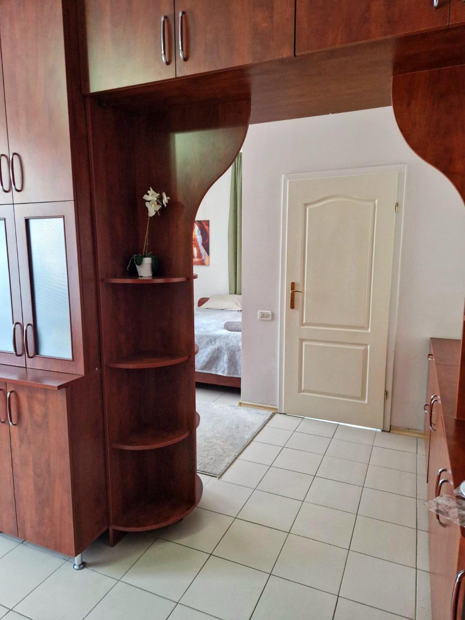 Aparthotel White House Bielce Zewnętrze zdjęcie